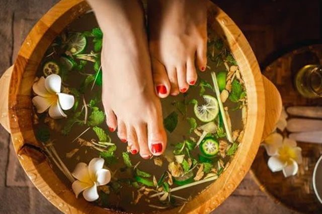 4 cách giúp làm giảm lạnh chân